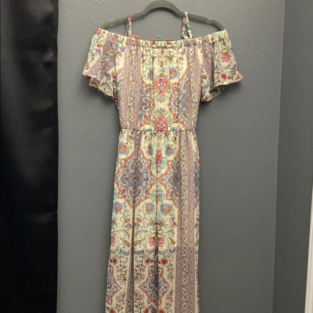 AS U WISH FLORAL PATTERN MAXI DRESS
